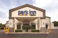 Park Inn by Radisson Albany - Gym