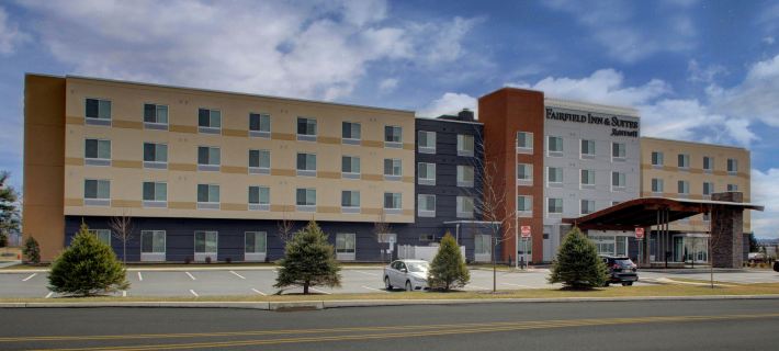 Fairfield Inn & Suites Allentown West Hotels in Lehigh County