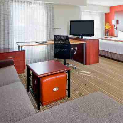 Residence Inn Canton Rooms