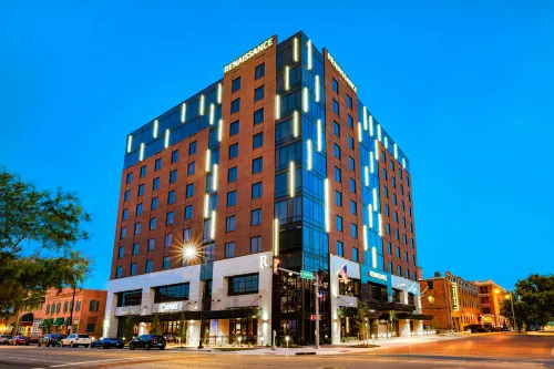 Renaissance Oklahoma City Downtown Bricktown Hotel - bar