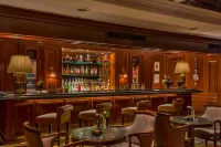 The Ritz-Carlton, Santiago - بار