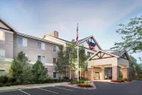 Fairfield Inn & Suites Loveland Fort Collins - Parkplatz