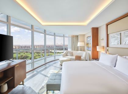 Hilton Cairo Nile Maadi
