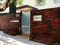 Lamartine 619 Residencial Hotels near Casa del Lago