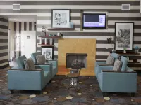 Hampton Inn & Suites Nashville @ Opryland - 2-Star