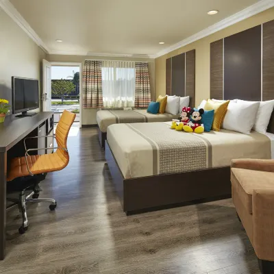 Eden Roc Inn & Suites Anaheim ダウンタウン・ディズニー・ディストリクト周辺のホテル