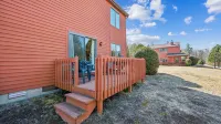 Pete Gay by Avantstay Indoor Heated Pool + Rec Center Near Gore Mountain - WiFi