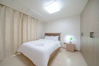 Geoje Island Jangpyeong Residence Hotel - 2 星級