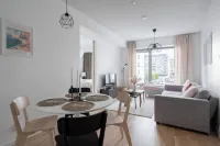 Stylish New 1Br Home with Sauna, Hosts 5 Guests - 民泊