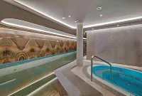 Grand Poet Hotel and Spa by Semarah - Romantic