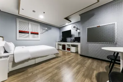 Boryeong (Daecheon) QQ Motel Hôtels à proximité de la Jupo Station