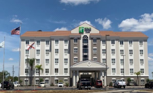 Holiday Inn Express & Suites ORLANDO SOUTH-DAVENPORT by IHG