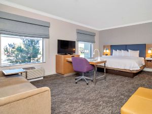 Hampton Inn & Suites Fort Worth-Fossil Creek