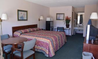 Camilla Inn & Suites