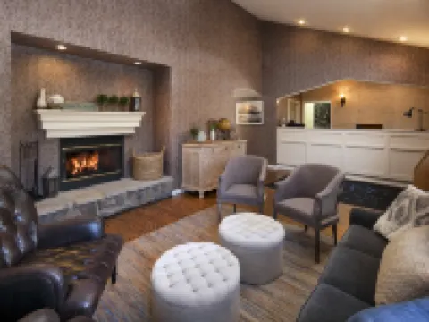 코티지 인 바이 더 시 피스모비치 호텔