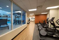 Doubletree by Hilton East Madison East - نادي رياضي