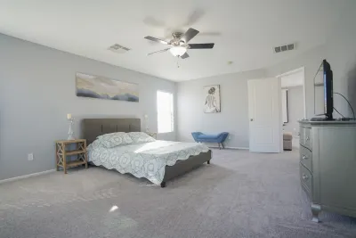 Ultra Modern Las Vegas Home 20min From The Strip Hotels near Shelby American Inc.