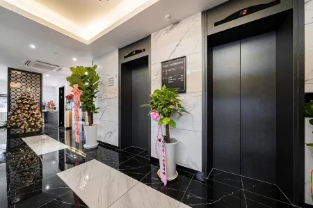 Yongin Hotel Moonrise Отели рядом с достопримечательностью «Университет Данкука»