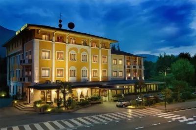 Hotel Brescia & Apartments Ξενοδοχεία στην πόλη Boario Terme