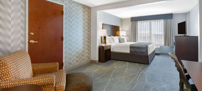 Wingate by Wyndham Tinley Park Hotels in Cook County