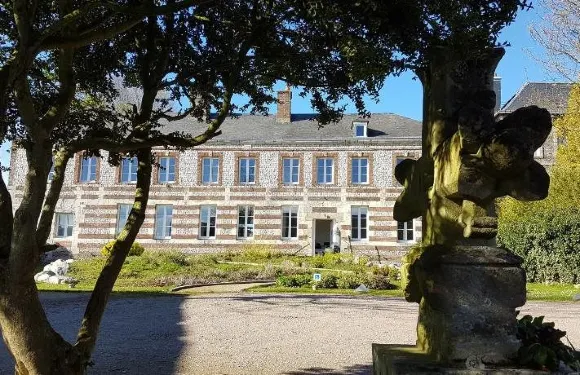 萊斯洛熱埃特爾塔酒店