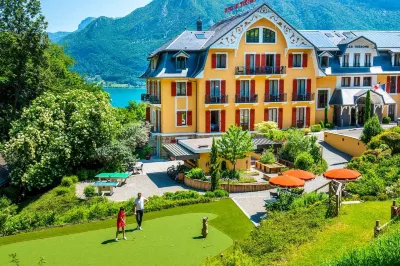 Les Trésoms Lake and Spa Resort