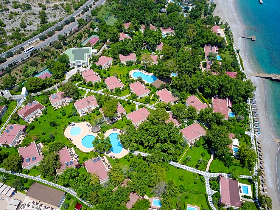 Amara Luxury Resort