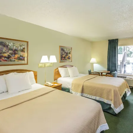 Days Inn by Wyndham Lake Park/Valdosta