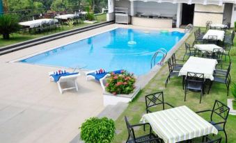 The Mercy Luxury Business Hotel