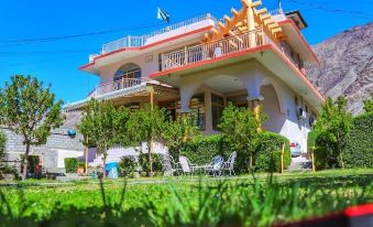 Heaven Lodge Gilgit