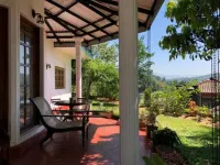 Pearl House Hotels in Kandy