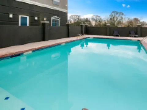 La Quinta Inn & Suites by Wyndham Broussard - Lafayette Area Hotels in Broussard