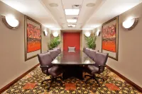 Holiday Inn Express & Suites Atlanta-Cumming Hotels in Forsyth County