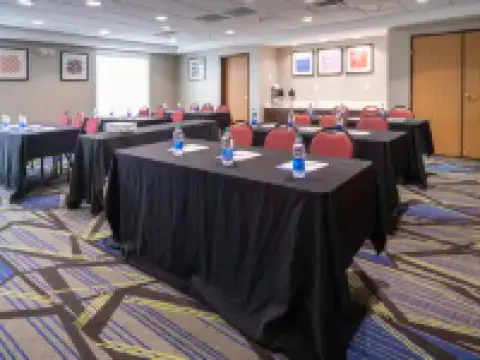 Holiday Inn Express ROCHELLE by IHG Hotels in Ogle County