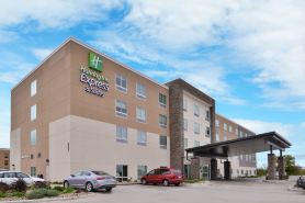 Holiday Inn Express & Suites MARSHALLTOWN by IHG