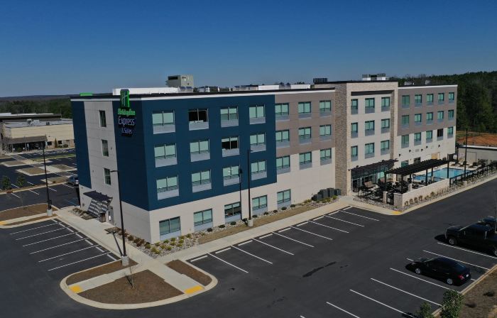 Holiday Inn Express & Suites RICHBURG by IHG