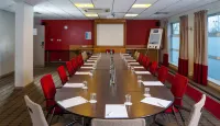 Holiday Inn Express Swindon West Hotels in Lydiard Tregoze