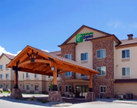 Holiday Inn Express & Suites SILT-RIFLE by IHG Hotels in Garfield County