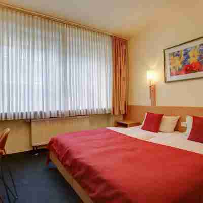 Hotel am Schlosspark , Wiesbaden Rooms