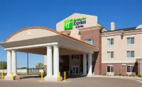 Holiday Inn Express & Suites Minot by IHG - breakfast