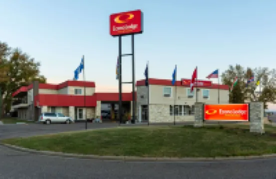 Econo Lodge Inn & Suites Các khách sạn ở 