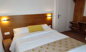 Dupleix Hotel