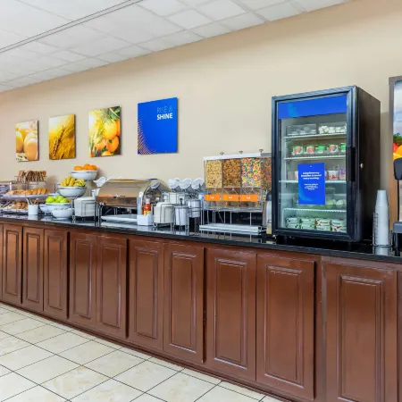 Comfort Inn & Suites Asheboro East