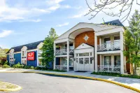 Econo Lodge Inn & Suites Radford-Blacksburg Area Hotel a Radford