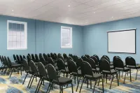 Days Inn by Wyndham Saint John New Brunswick - Pool