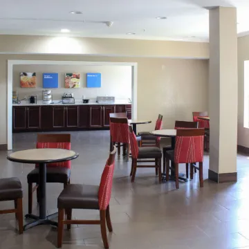 Comfort Inn & Suites Fultondale Gardendale I-65