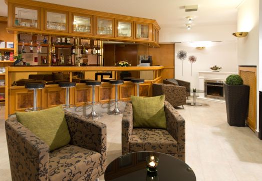 Aspire Frankfurt Airport, Trademark Collection by WyndhamHotel Overview