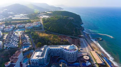 Noxinn Deluxe Hotel - Ultra All Inclusive Hotel di Elikesik