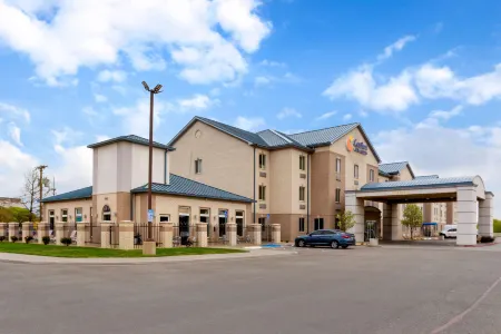Comfort Inn & Suites Amarillo East