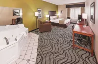 La Quinta Inn & Suites by Wyndham Corpus Christi Northwest